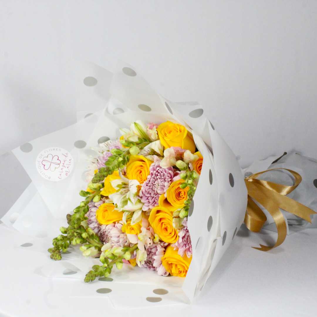 MA JOLIE - La Esencia de la Belleza Floral
