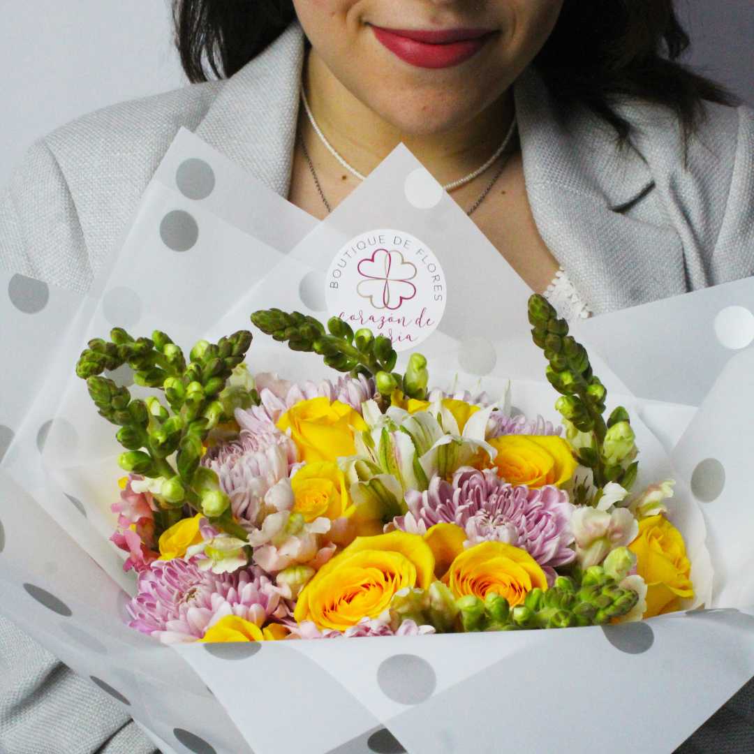 MA JOLIE - La Esencia de la Belleza Floral